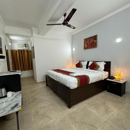 Airport Hotel Annexe New Delhi Exterior photo